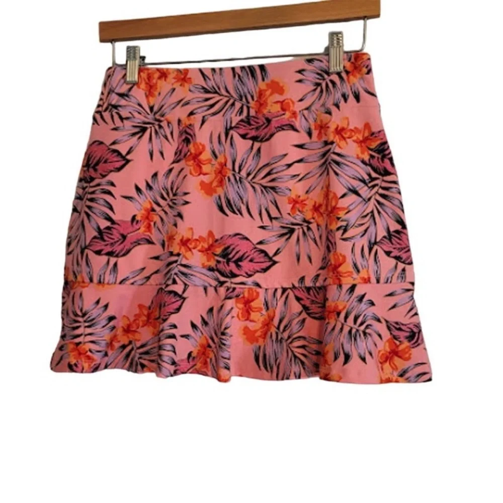 Tommy Bahama Tropical Pink Golf Mini Skirt - Picture 2 of 4